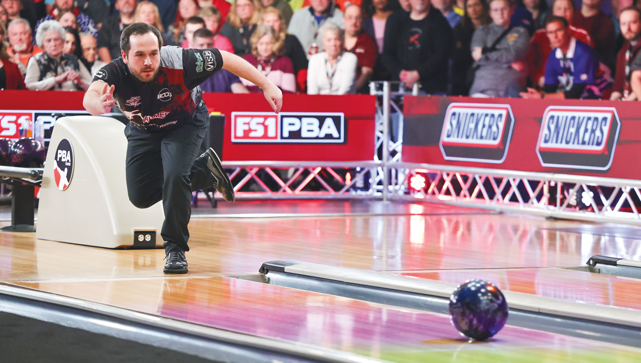 David Boog Krol action shot on the bowling lanes